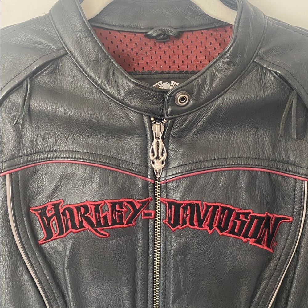Harley Davidson leather jacket - women’s